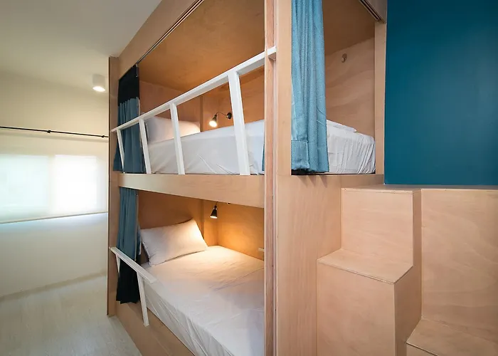 Suk18 (adults Only) Auberge de jeunesse *