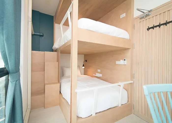 Suk18 (adults Only) Auberge de jeunesse