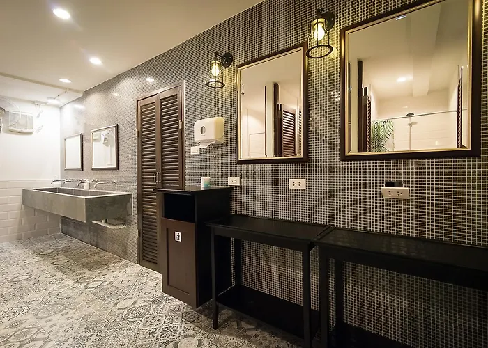 Suk18 (adults Only) Bangkok